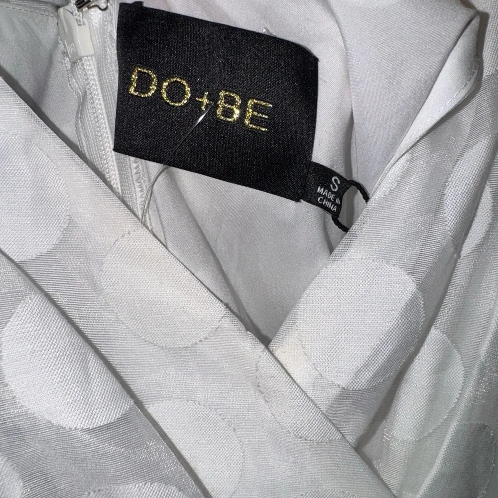 Little white dress NWT!!! GORGEOUS!!!! Message me for measurements!!! No flaws! - Picture 2 of 4
